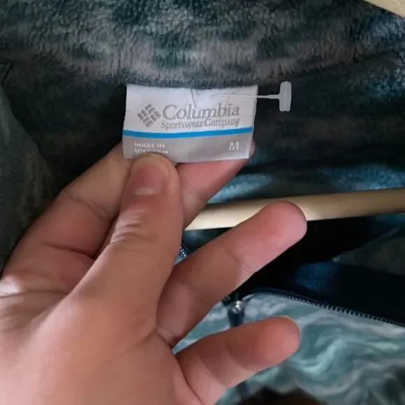 Columbia Zip Up Fleece Jacket - Picture 3 of 3